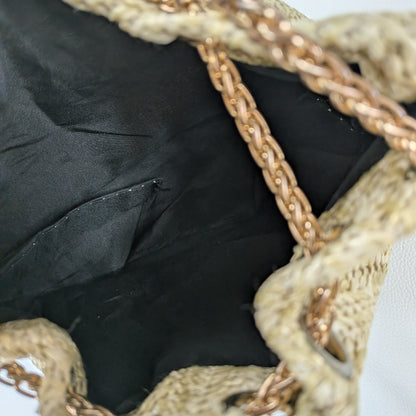 Borsa in paglia intrecciata con perle decorative boho chic