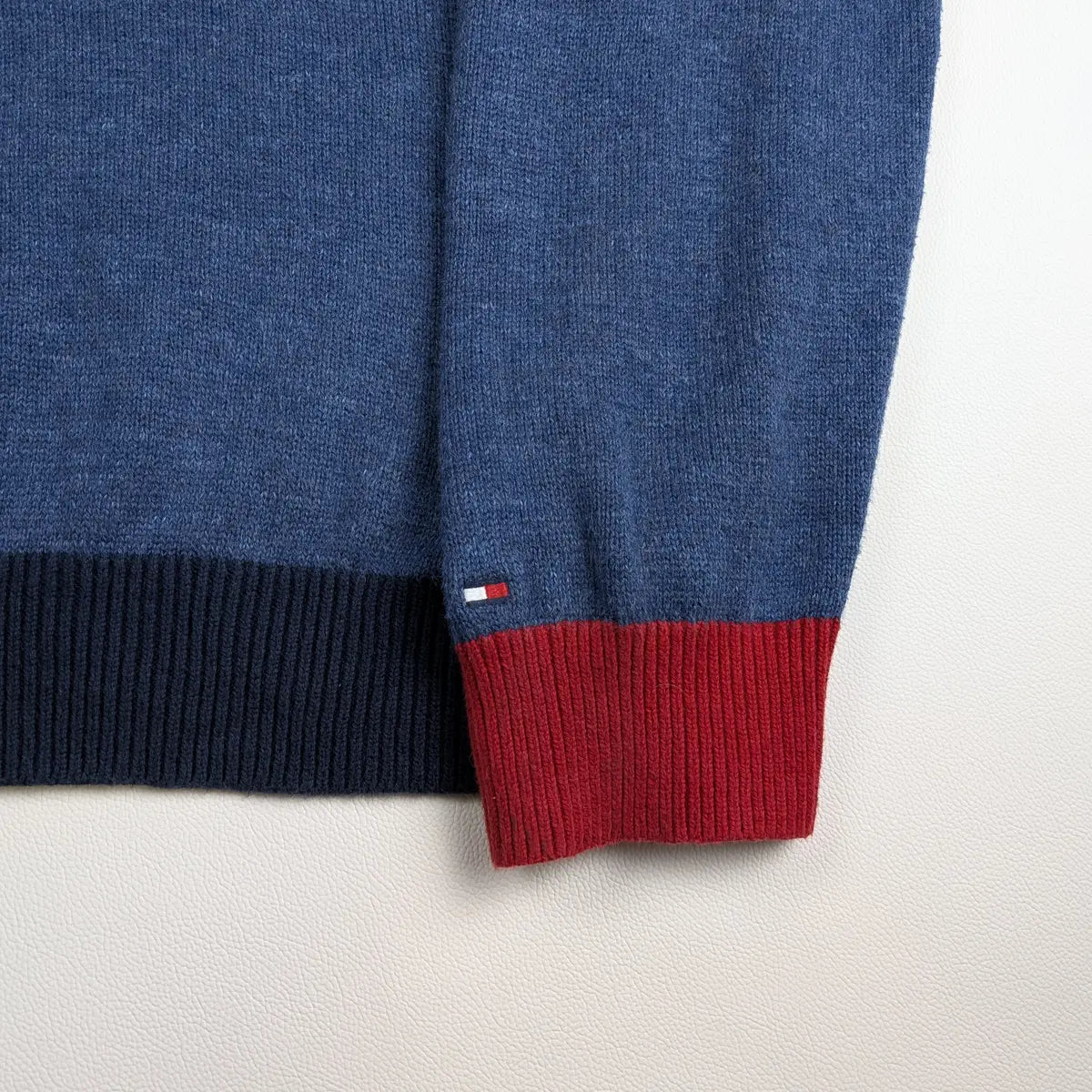 Felpa vintage Tommy Hilfiger maxi logo - XL