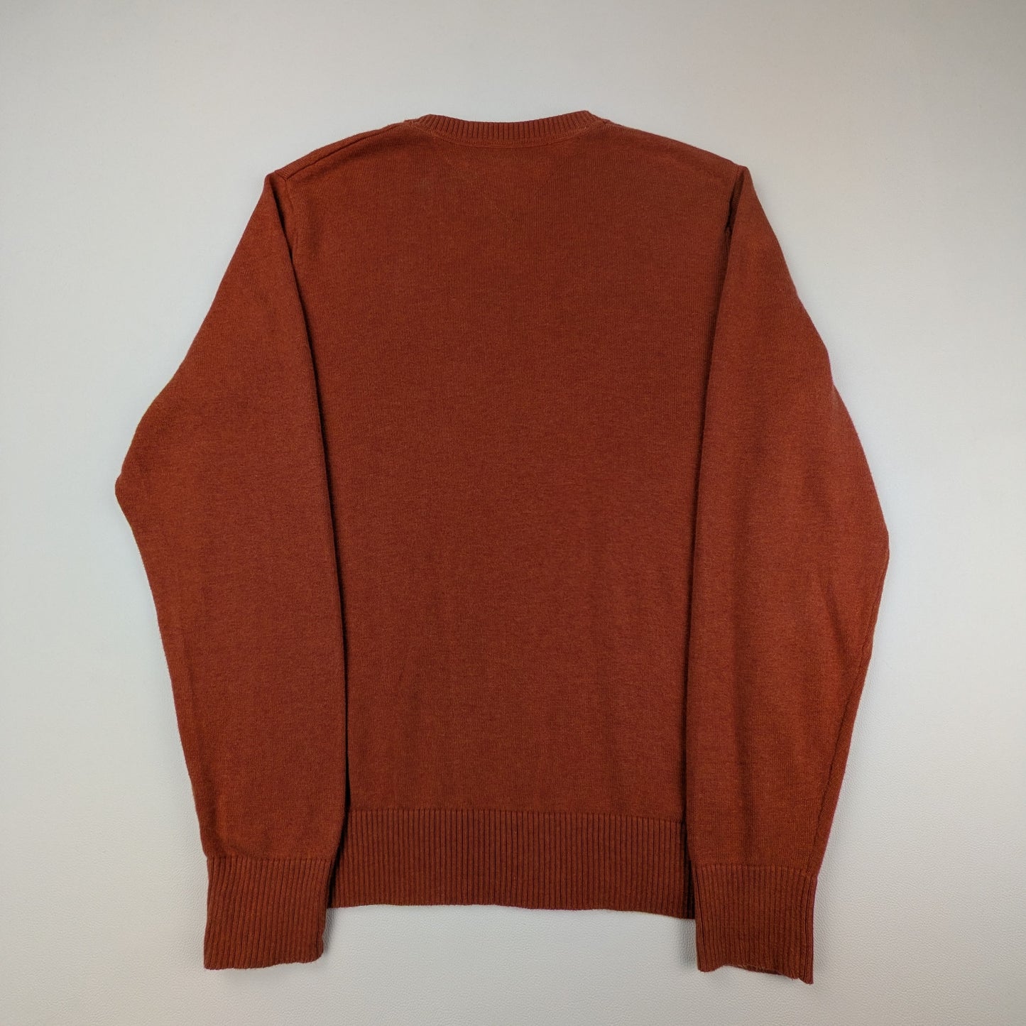 Maglione Tommy Hilfiger con scollo a V preppy - S