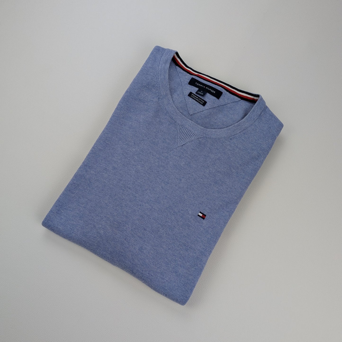 Maglione Tommy Hilfiger in cotone premium elegante - M