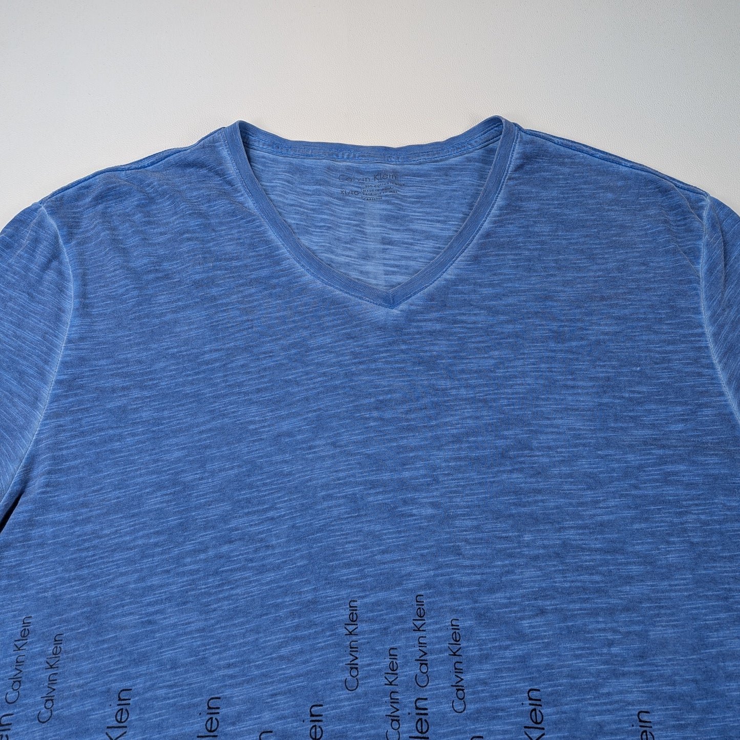 T-shirt Calvin Klein effetto fiammato sfumato - XL