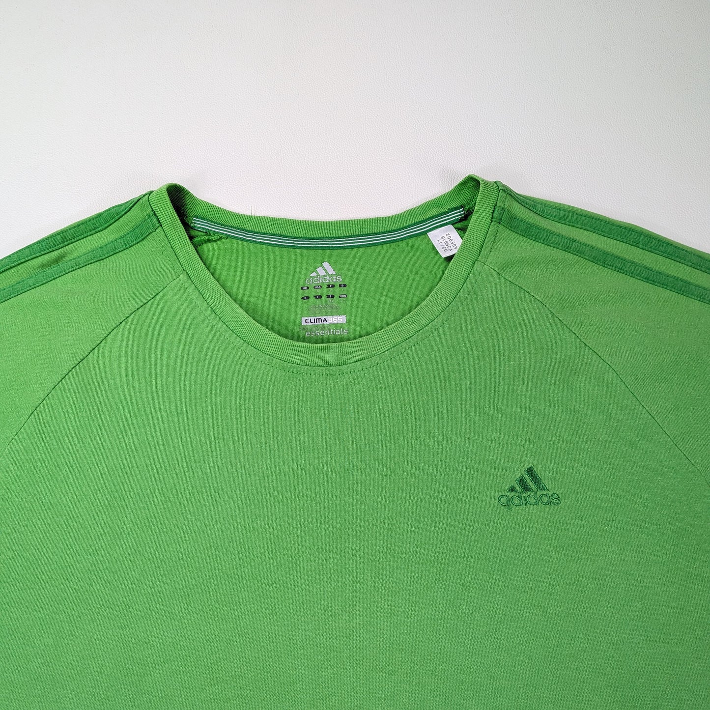 T-shirt vintage Adidas Clima365 Essentials retro - L