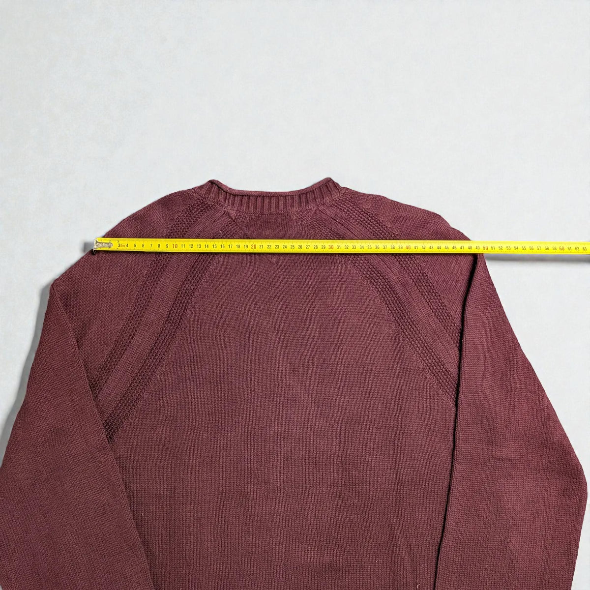 Vintage '90s Tommy Hilfiger sweater - M