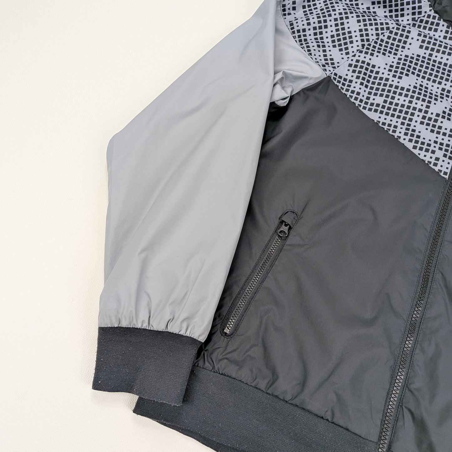 Giacca Nike windbreaker color block pixel pattern - S/M