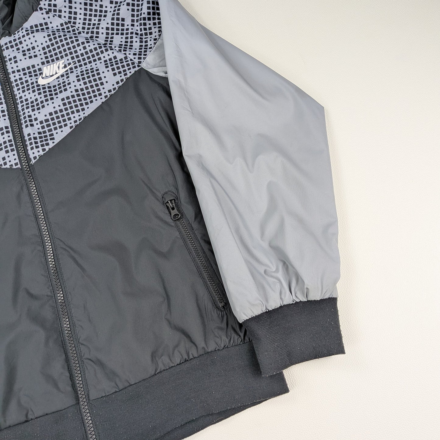Giacca Nike windbreaker color block pixel pattern - S/M