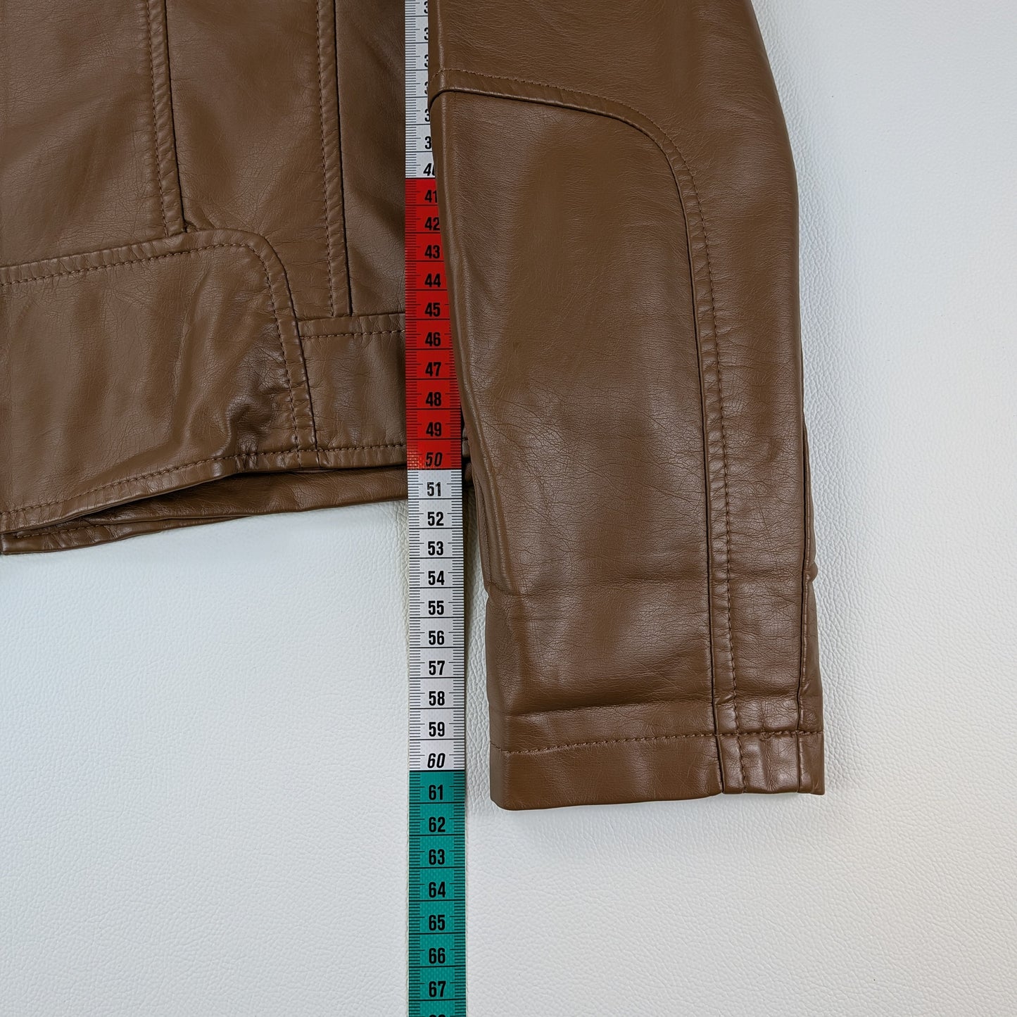 Giacca Vero Moda in similpelle corta aderente biker retrò - S/M