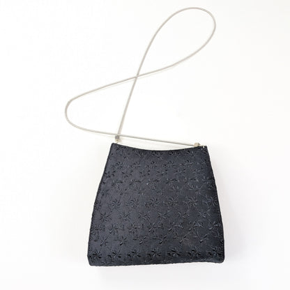 Borsa piccola elegante ricamata a tracolla