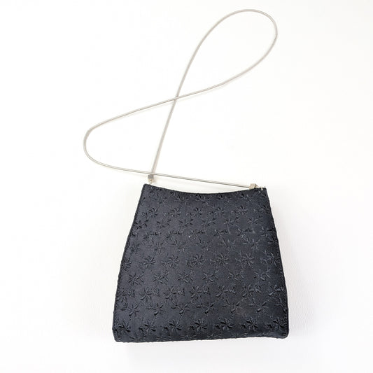 Borsa piccola elegante ricamata a tracolla