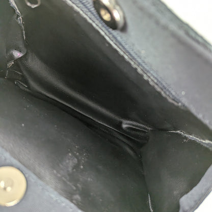 Borsa piccola elegante ricamata a tracolla
