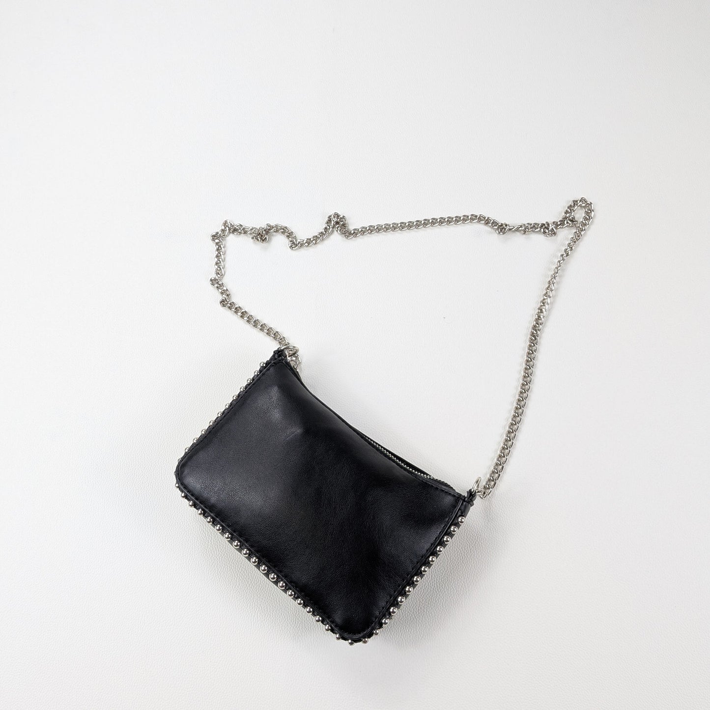 Borsa Stradivarius edgy rock Y2K borchiata