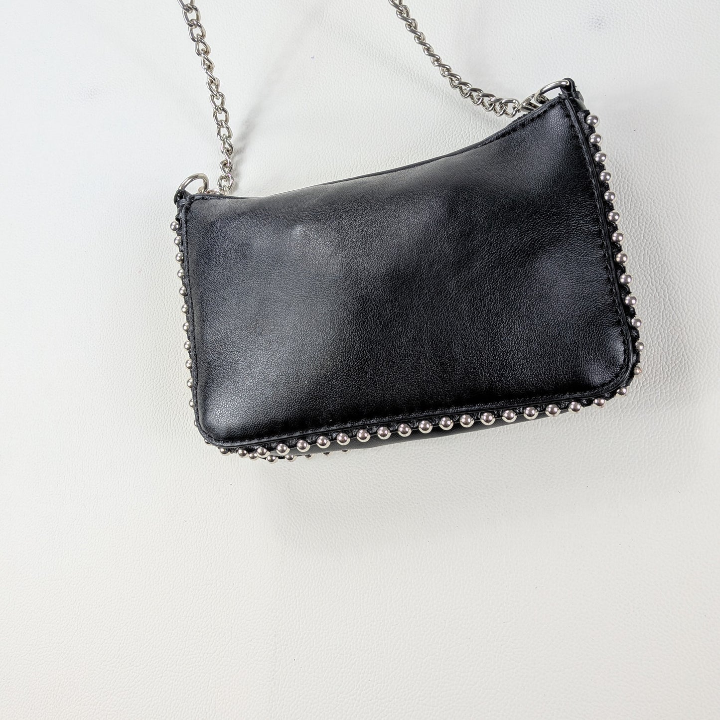 Borsa Stradivarius edgy rock Y2K borchiata