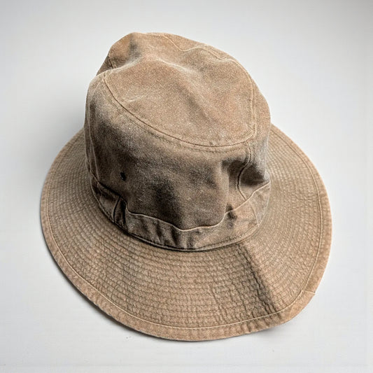 Cappello vintage a tesa larga
