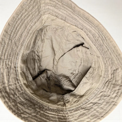 Bucket hat vintage beige sabbia con taschino laterale utility