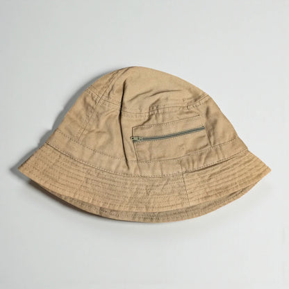Bucket hat vintage beige sabbia con taschino laterale utility
