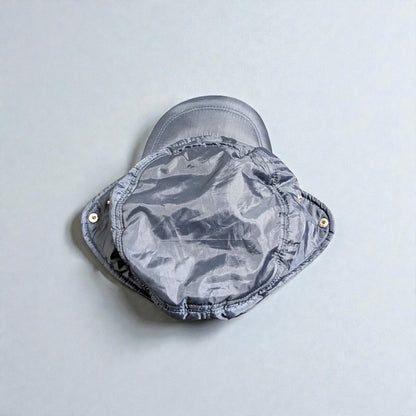 Cappello invernale imbottito piumino con paraorecchie richiudibili