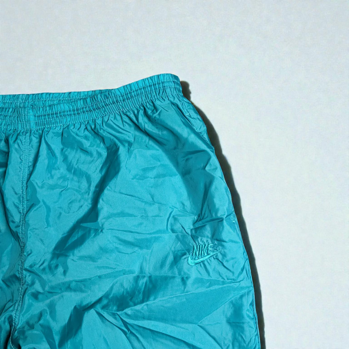 Pantaloni tuta vintage Nike anni ’90 - XL