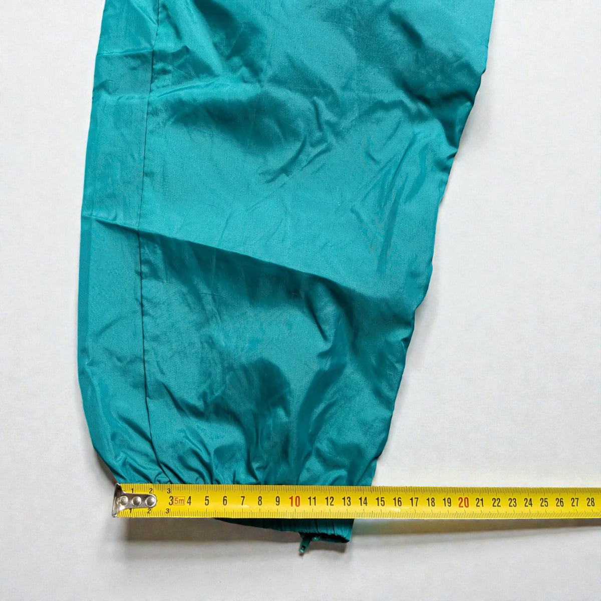 Pantaloni tuta vintage Nike anni ’90 - XL