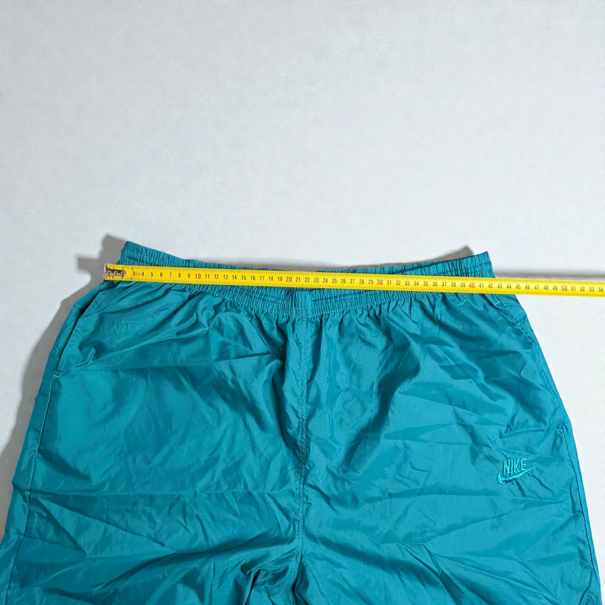 Pantaloni tuta vintage Nike anni ’90 - XL