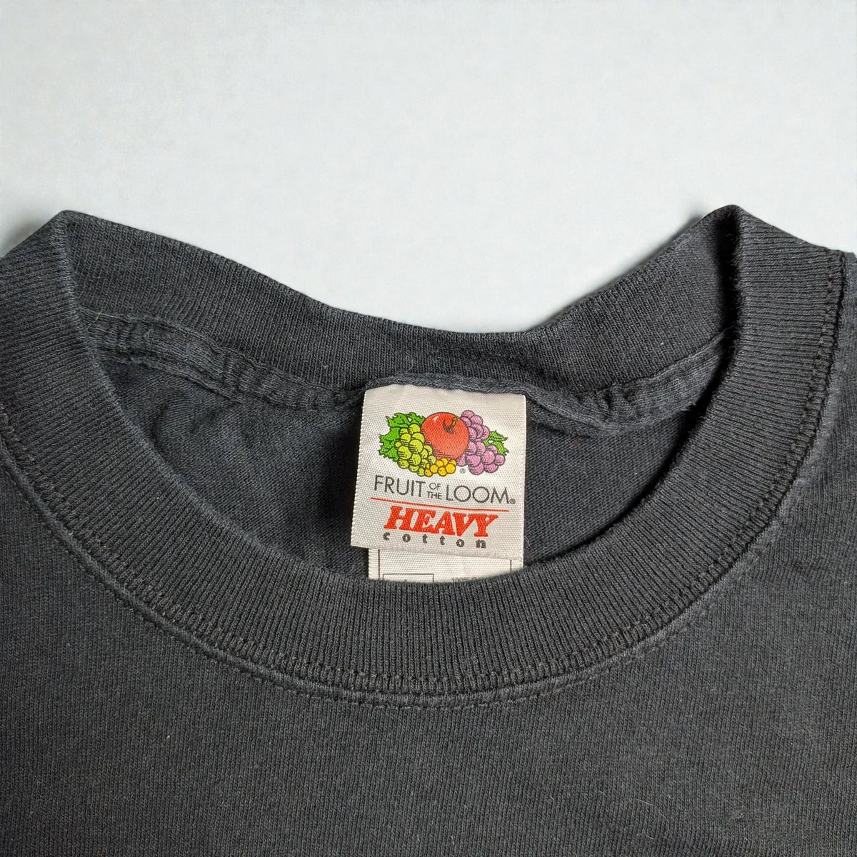 T-shirt Fruit of the Loom vintage per look 90s inspired e daily wear - L
