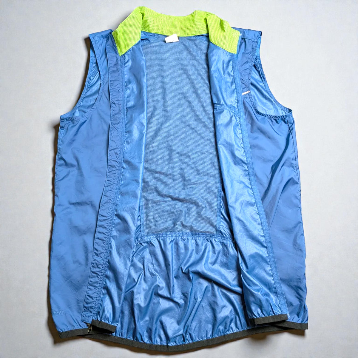 Smanicato Nike da running in tessuto tecnico Clima-Fit - L/XL