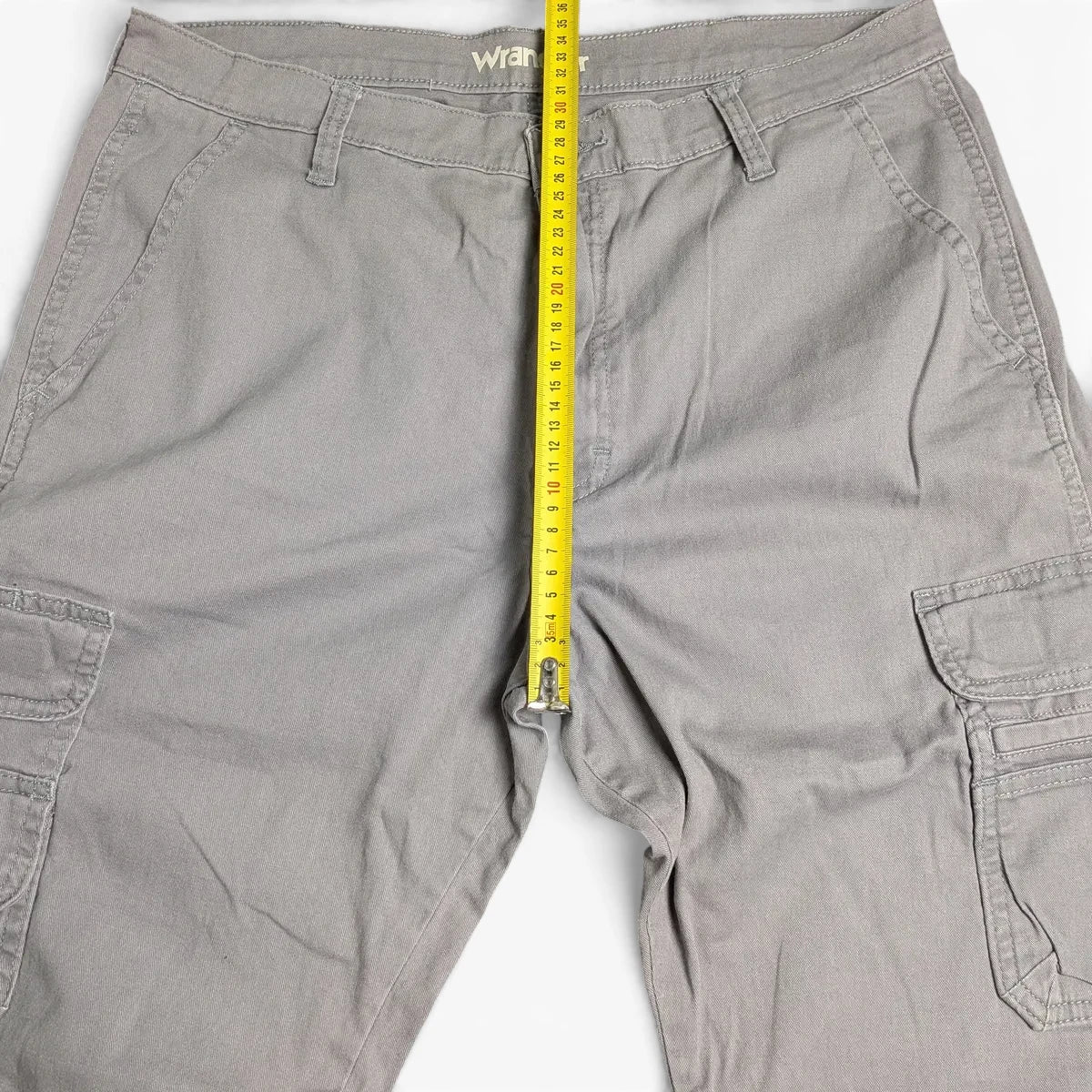 Wrangler Workwear Cargo Pants from the 2000s - M/L
