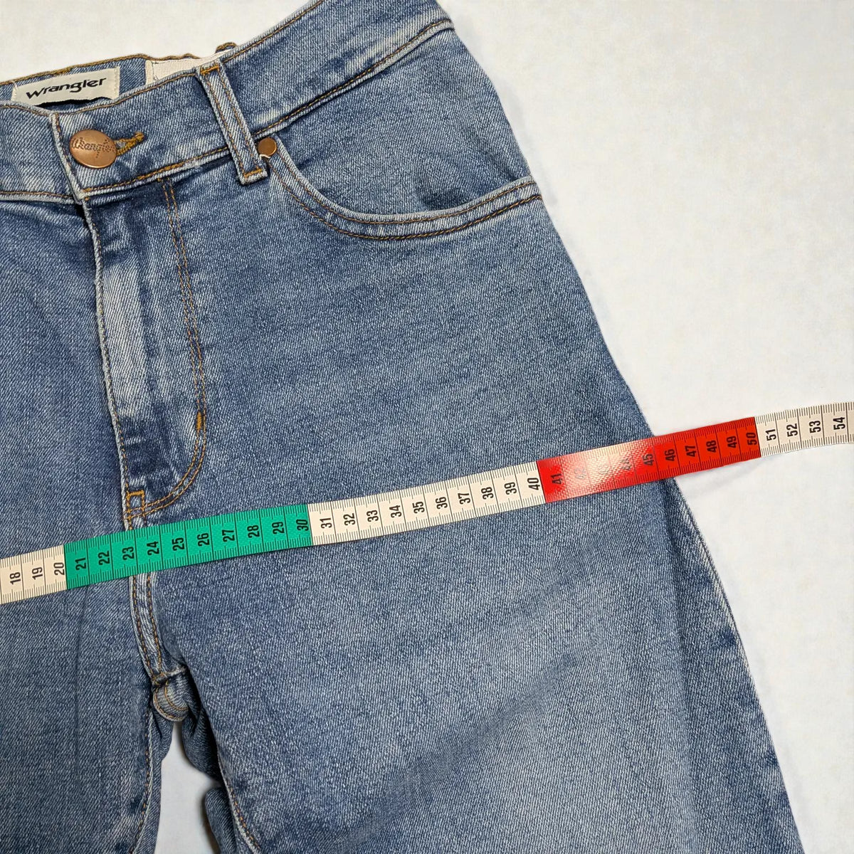 Jeans Wrangler Larston Slim Tapered - W28 L32/ XS-S