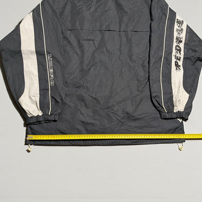 Umbro windbreaker Y2K con cappuccio estraibile e grafica flame - L