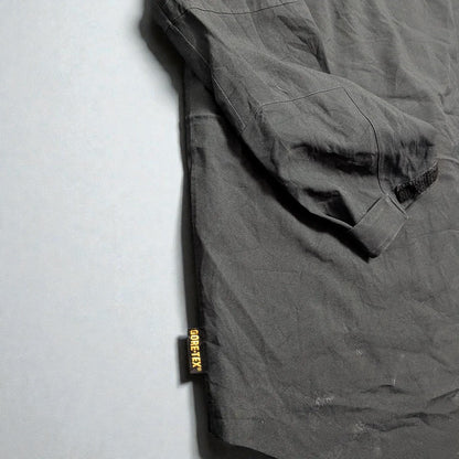Giacca tecnica Puma Gore-Tex look outdoor anni ’2000 - S/M