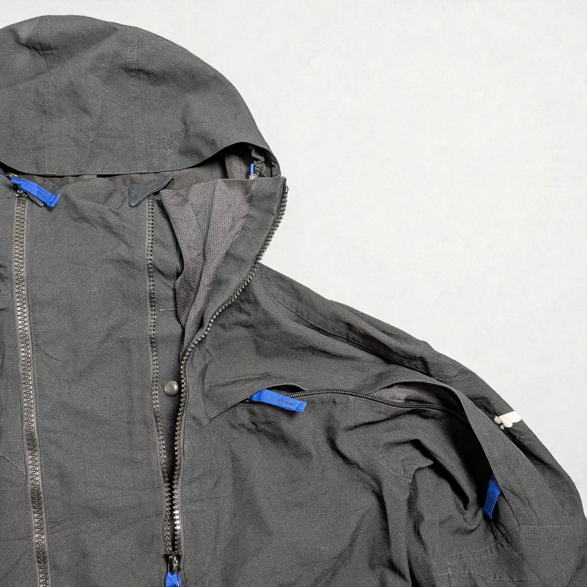 Giacca tecnica Puma Gore-Tex look outdoor anni ’2000 - S/M