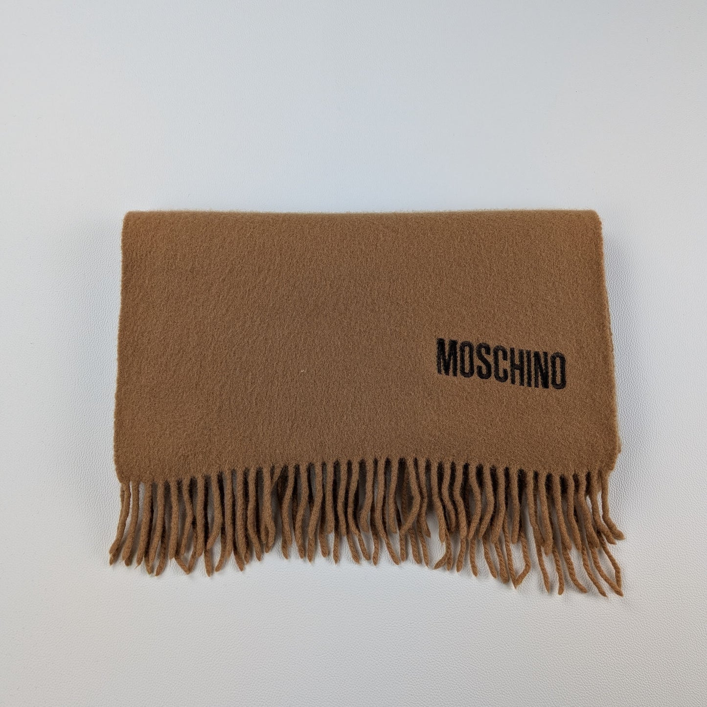 Sciarpa Moschino x Harrods made in Scontland in 100% lana