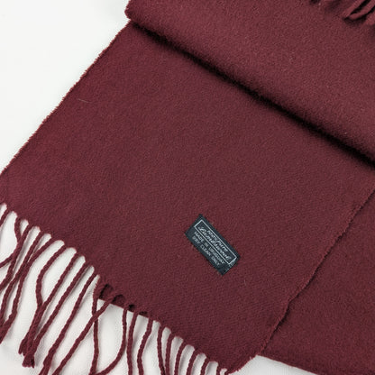 Sciarpa in lana colore bordeaux intenso minimal