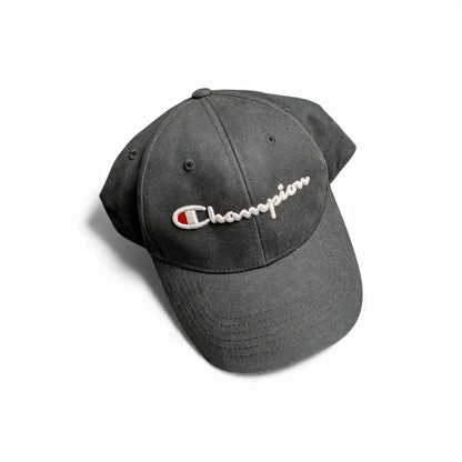 Cappellino Champion nero sportivo con cinturino