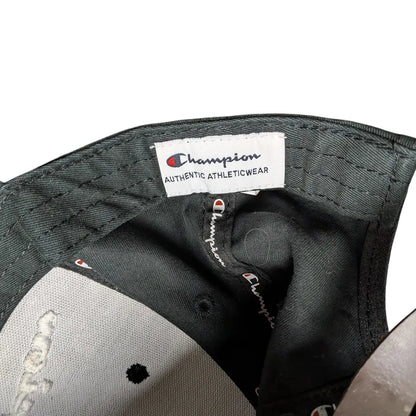 Cappellino Champion nero sportivo con cinturino