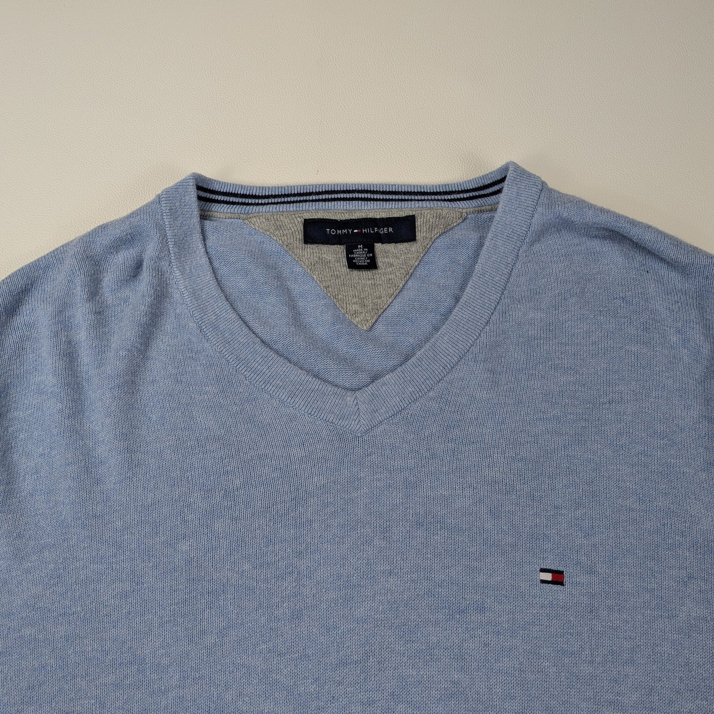 Maglione Tommy Hilfiger con scollo a V ivy league - M