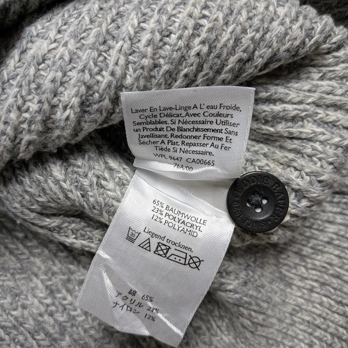 Eddie Bauer Vintage Henley Sweater - L