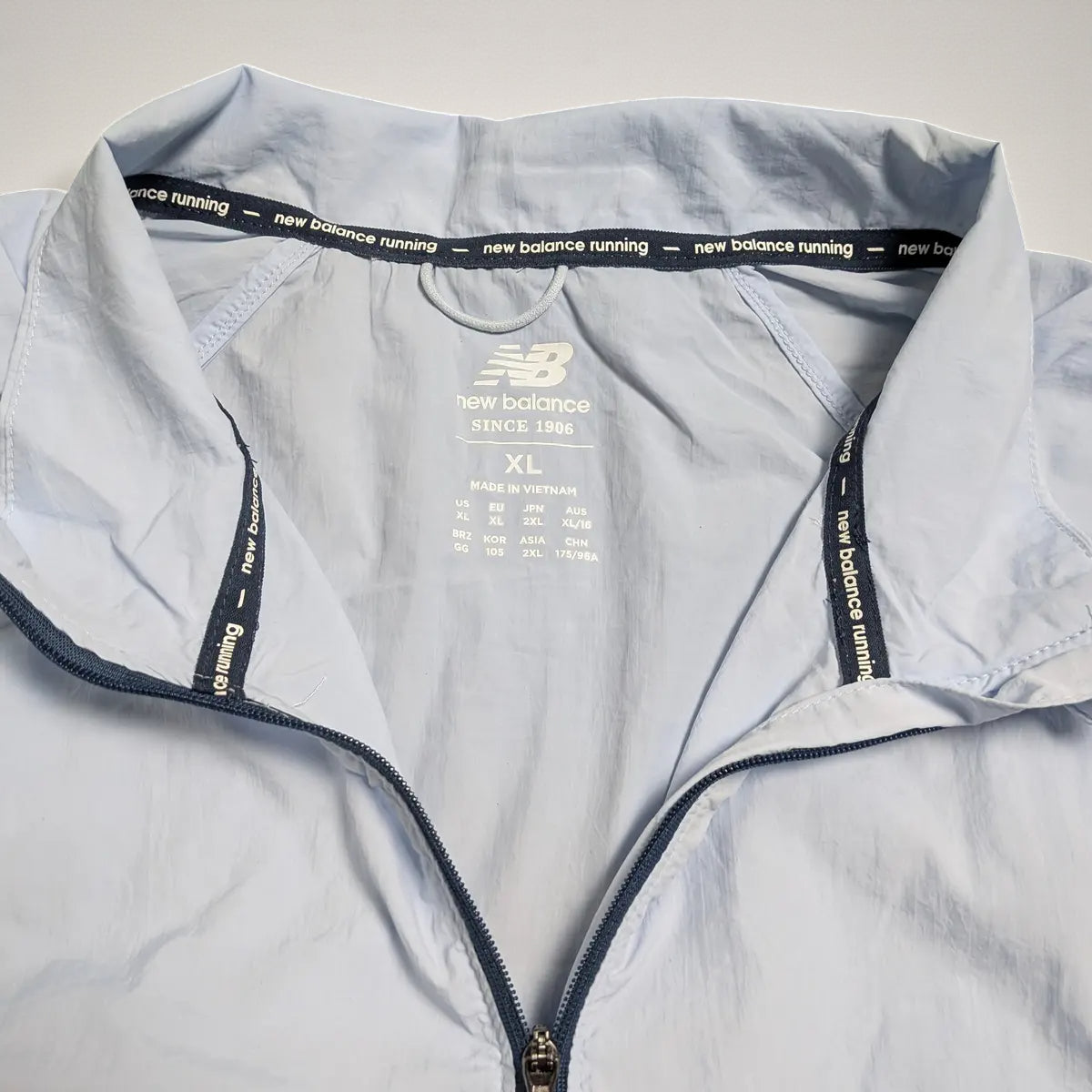 Giacca New Balance running con maxi grafica laterale - L (oversize) / XL