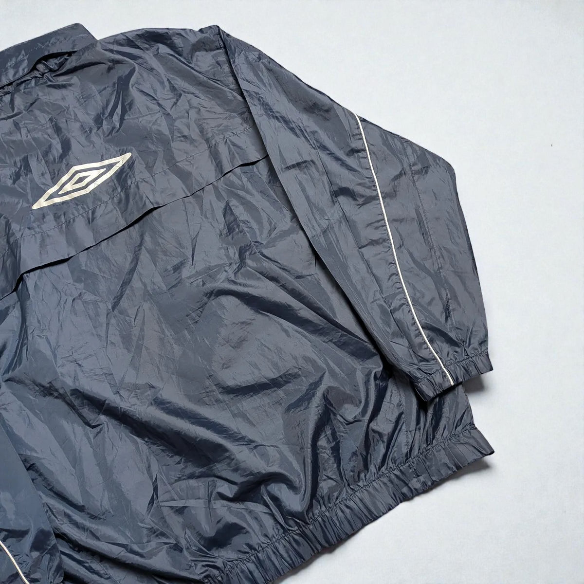 Giacca leggera Umbro early 2000s windbreaker con cappuccio estraibile - XL